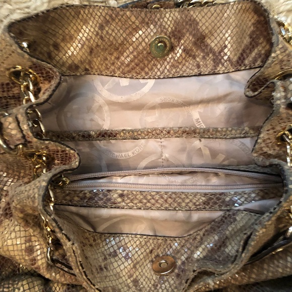 Purse - Picture 5 of 5